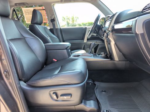 Certified 2023 Toyota 4Runner Limited AWD/4WD image 33