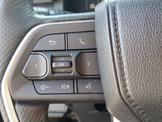 Used 2024 Toyota Tacoma SR5 AWD/4WD image 22