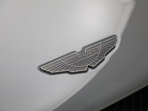 Used 2023 Aston Martin DBS Coupe RWD image 26