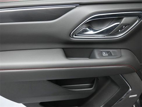 Used 2024 Chevrolet Tahoe RST w/ RST Performance Edition image 19