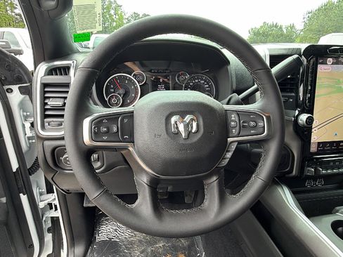 New 2026 RAM 3500 Big Horn AWD/4WD image 22