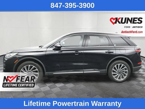 Used 2024 Lincoln Corsair Reserve AWD/4WD image 4