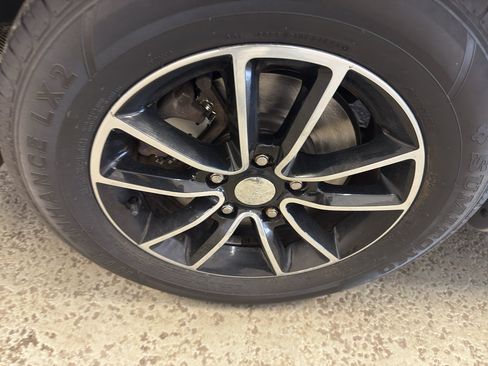 Used 2019 Dodge Grand Caravan GT FWD image 31