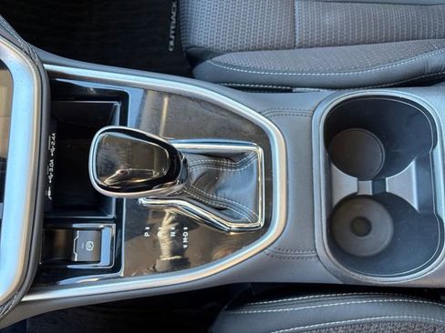 Certified 2025 Subaru Outback Premium image 19