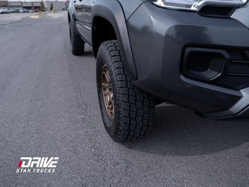 Used 2023 Toyota Tacoma 4x4 Double Cab w/ Trail Edition image 9