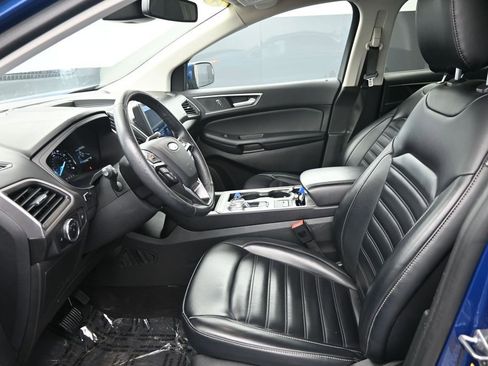 Used 2024 Ford Edge SEL AWD/4WD image 15