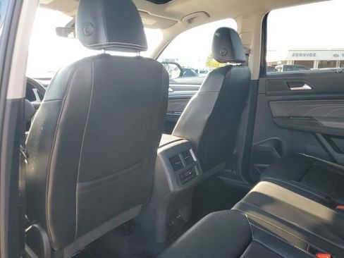 Used 2022 Volkswagen Atlas SE image 11