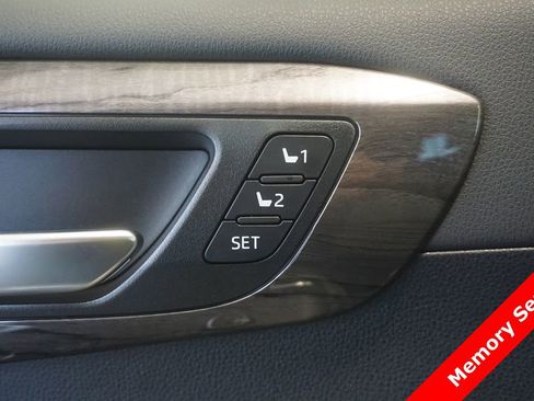 New 2026 Toyota Highlander Platinum AWD/4WD image 7
