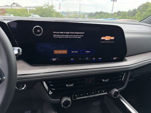 New 2026 Chevrolet Suburban LS RWD image 28
