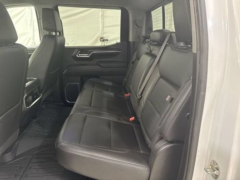 Used 2024 GMC Sierra 1500 SLT w/ SLT Premium Plus Package AWD/4WD image 25