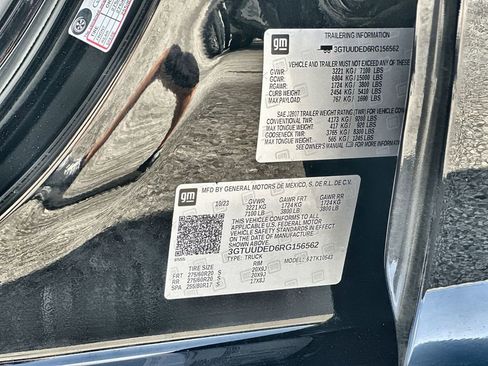 Certified 2024 GMC Sierra 1500 SLT w/ SLT Premium Plus Package image 33