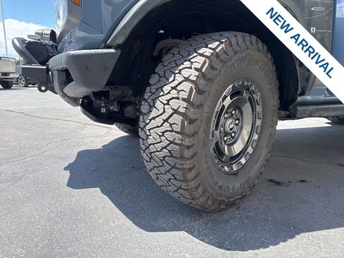 Used 2023 Ford Bronco Everglades AWD/4WD image 30