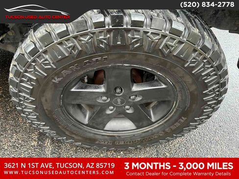 Used 2010 Jeep Wrangler Unlimited Sport image 30