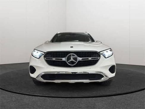Certified 2025 Mercedes-Benz GLC 300 4MATIC image 2