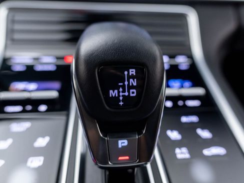 Certified 2023 Porsche Panamera 4 AWD/4WD image 29