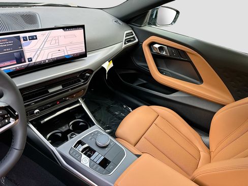 New 2025 BMW 230i Coupe w/ Convenience Package RWD image 20