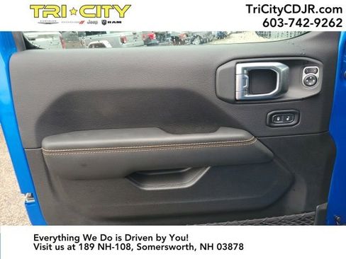 New 2024 Jeep Wrangler Sahara image 19