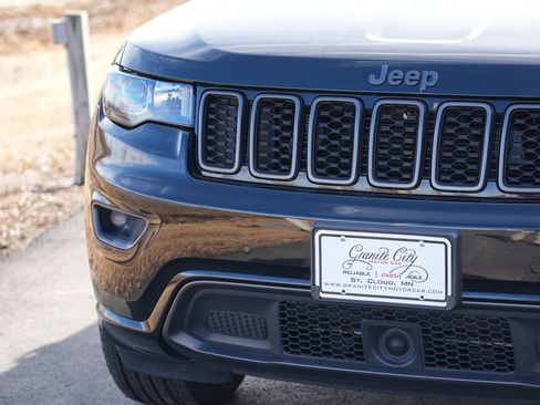 Used 2021 Jeep Grand Cherokee Limited w/ Quick Order Package 28K 80th AWD/4WD image 9