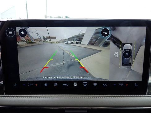 Used 2023 Lincoln Corsair AWD w/ Equipment Group 101A image 27