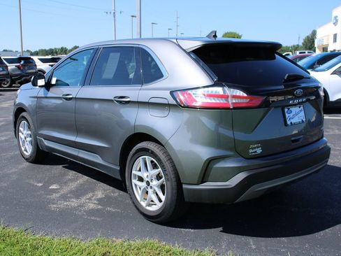 Used 2024 Ford Edge SEL AWD/4WD image 7