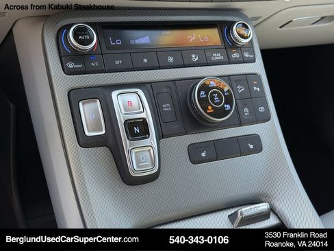 Used 2024 Hyundai Palisade SEL image 26