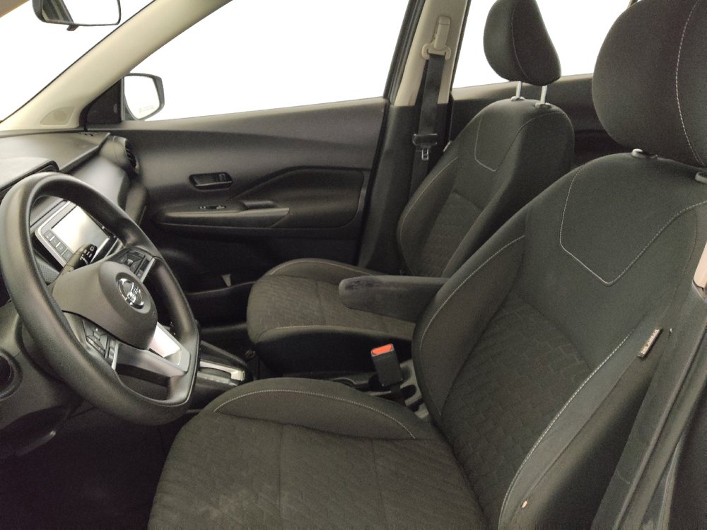 Used 2021 Nissan Kicks S FWD image 17