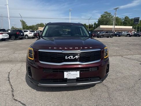 Used 2022 Kia Telluride EX w/ EX Premium Package AWD/4WD image 2