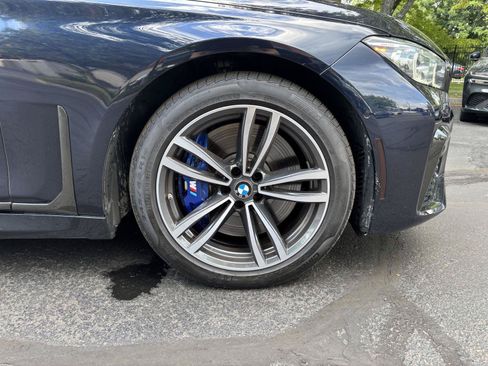 Used 2022 BMW 750i xDrive w/ Executive Package AWD/4WD image 7
