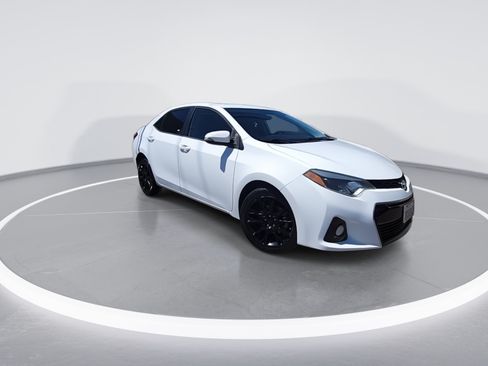 Used 2016 Toyota Corolla S Special Edition FWD image 2