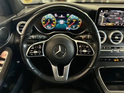 Used 2022 Mercedes-Benz GLC 300 4MATIC image 25