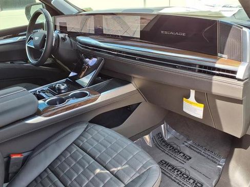 New 2026 Cadillac Escalade Platinum Sport AWD/4WD image 8