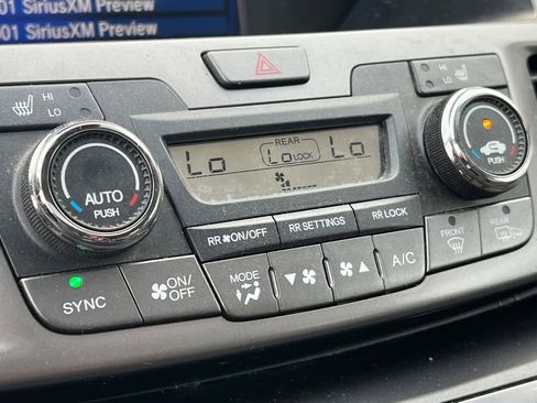 Used 2016 Honda Odyssey EX-L image 22