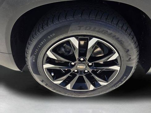 Certified 2021 Chevrolet TrailBlazer LT w/ Convenience Package FWD image 9