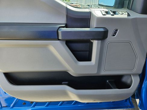 Used 2019 Ford F150 XL w/ Equipment Group 101A Mid AWD/4WD image 12