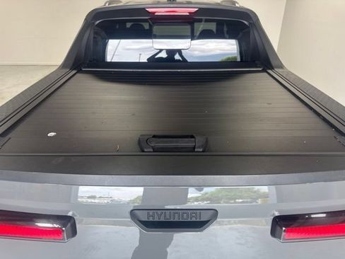 Used 2025 Hyundai Santa Cruz SEL FWD image 21