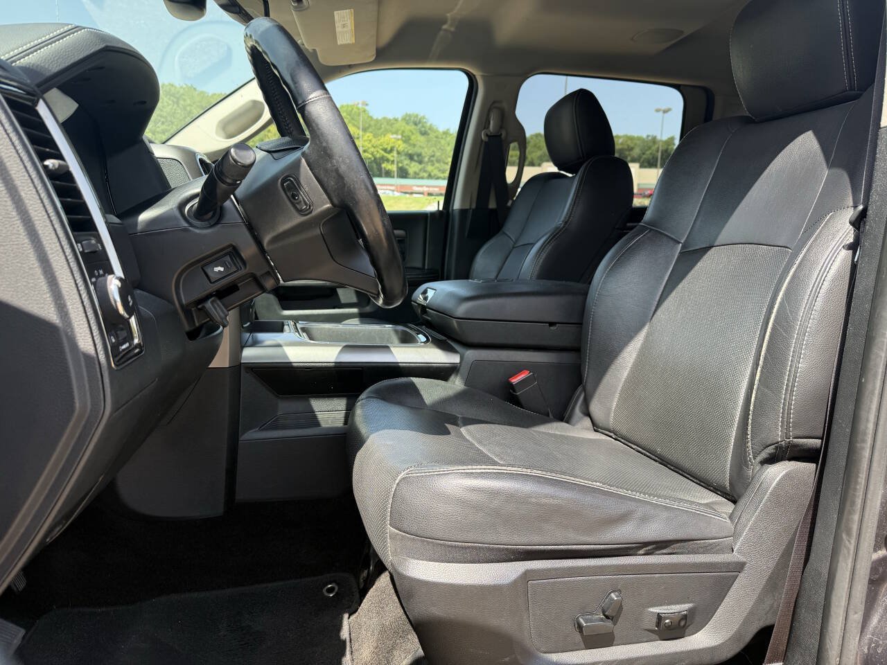 Used 2016 RAM 1500 Sport w/ Convenience Group RWD image 8