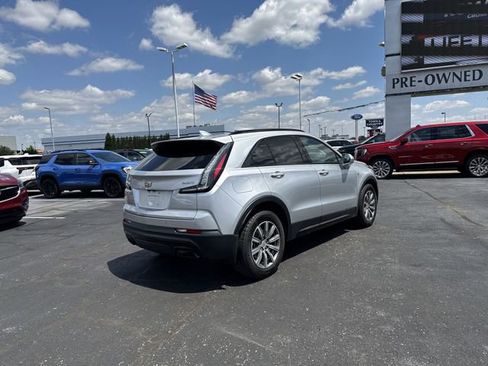 Used 2019 Cadillac XT4 Sport w/ Cold Weather Package FWD image 5
