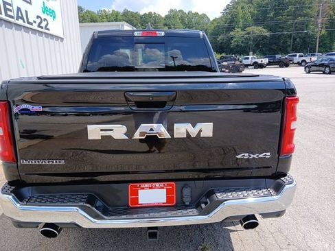 Used 2025 RAM 1500 Laramie AWD/4WD image 4