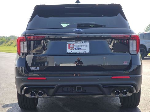 Used 2025 Ford Explorer ST w/ Sun And Sound Package AWD/4WD image 19