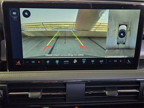 New 2025 Lincoln Corsair FWD w/ Equipment Group 101A image 17