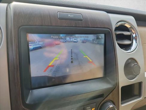 Used 2013 Ford F150 Lariat w/ Lariat Chrome Pkg image 24