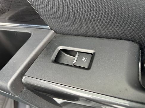 Used 2022 Ford F150 XLT w/ Equipment Group 302A High image 20