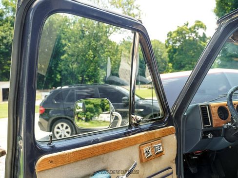Used 1988 Chevrolet G20 RWD image 62