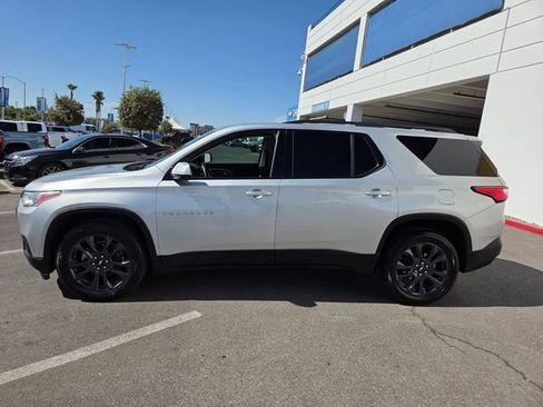 Certified 2019 Chevrolet Traverse RS w/ LPO, Floor Liner Package FWD image 3