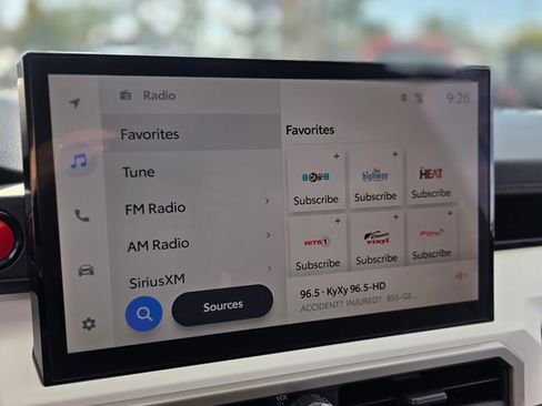 Used 2024 Toyota Tacoma TRD Sport w/ TRD Sport Upgrade Package image 26