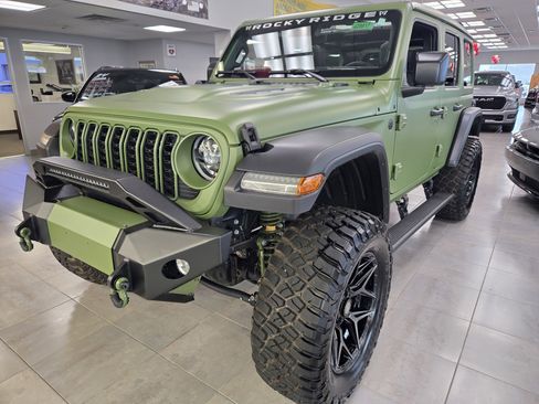 New 2025 Jeep Wrangler Unlimited Sport image 2