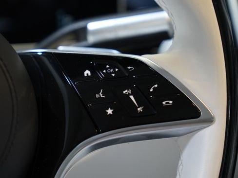 Used 2022 Mercedes-Benz Maybach S 580 4MATIC image 56