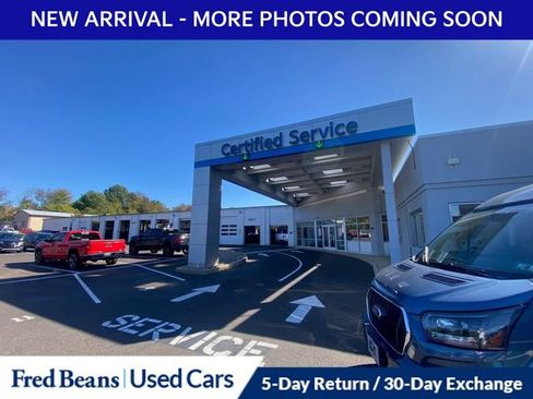 Used 2024 Kia Carnival EX FWD image 16