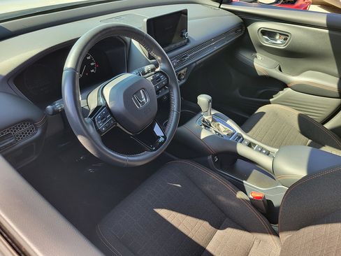 Used 2023 Honda HR-V Sport image 17