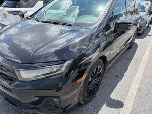Used 2025 Honda Odyssey Sport-L image 1